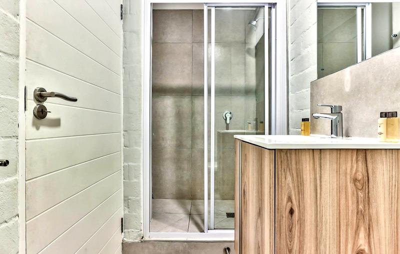 2 Bedroom Property for Sale in Diep River Western Cape